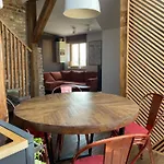 Apartament Przy Stacji